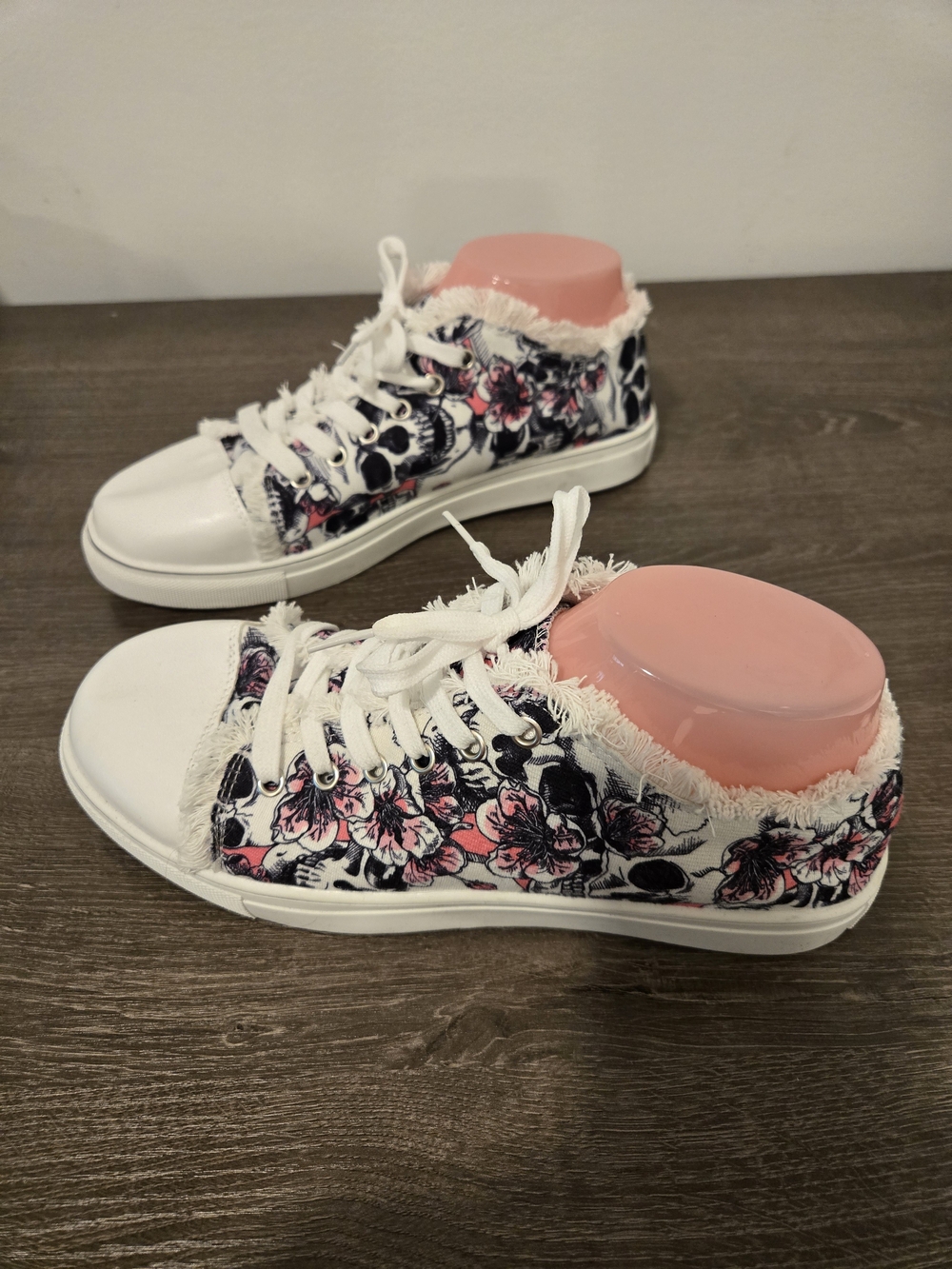 Women's Floral Canvas Lace-Up Sneakers in White and Pink With Black Skulls